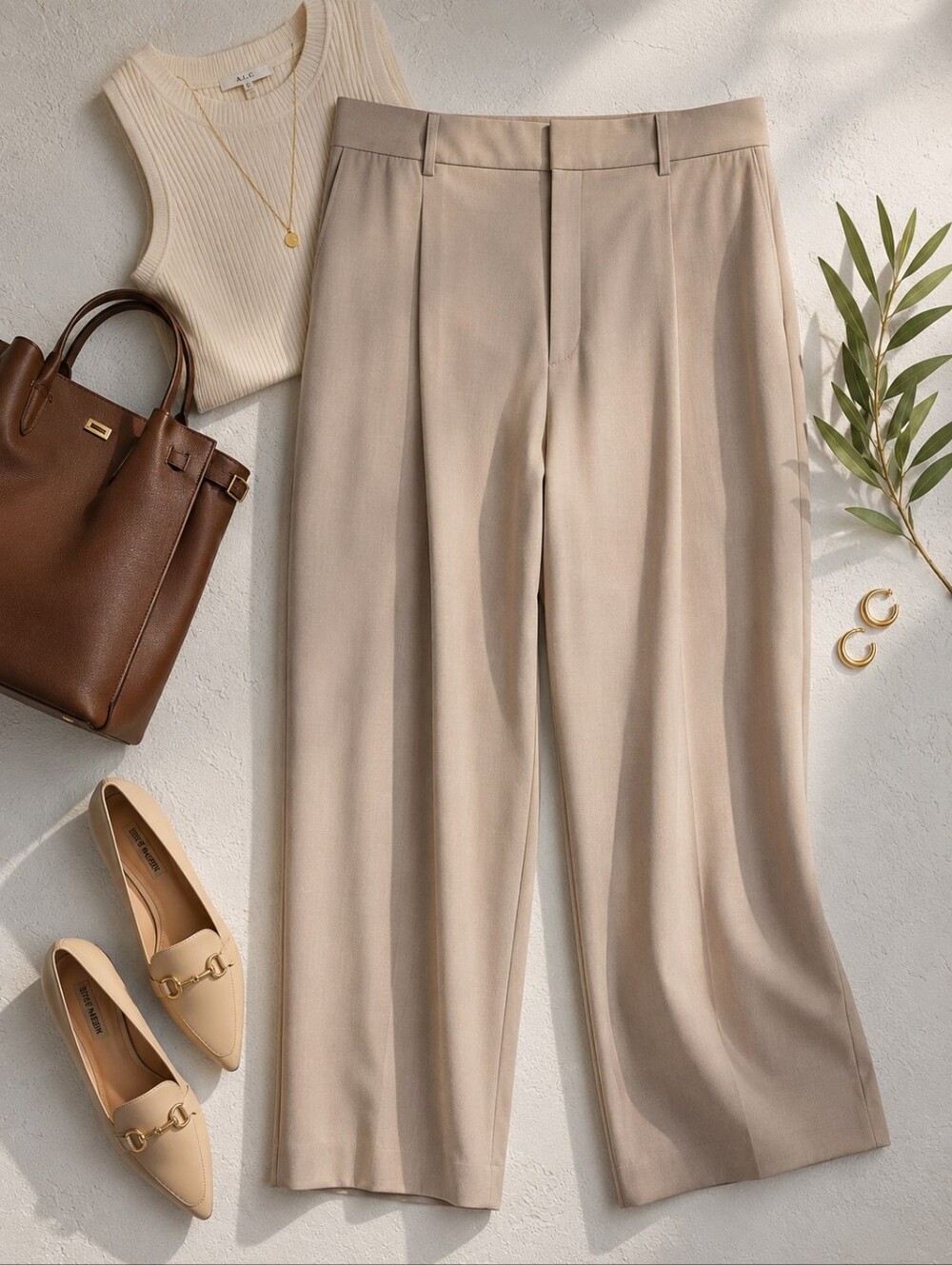 XL Uniqlo Womens Beige Pleated Wide Trousers - Picture 1 of 13